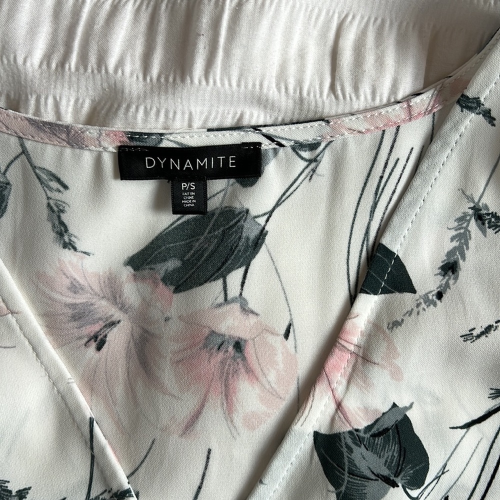 Dynamite size small - Picture 3 of 6